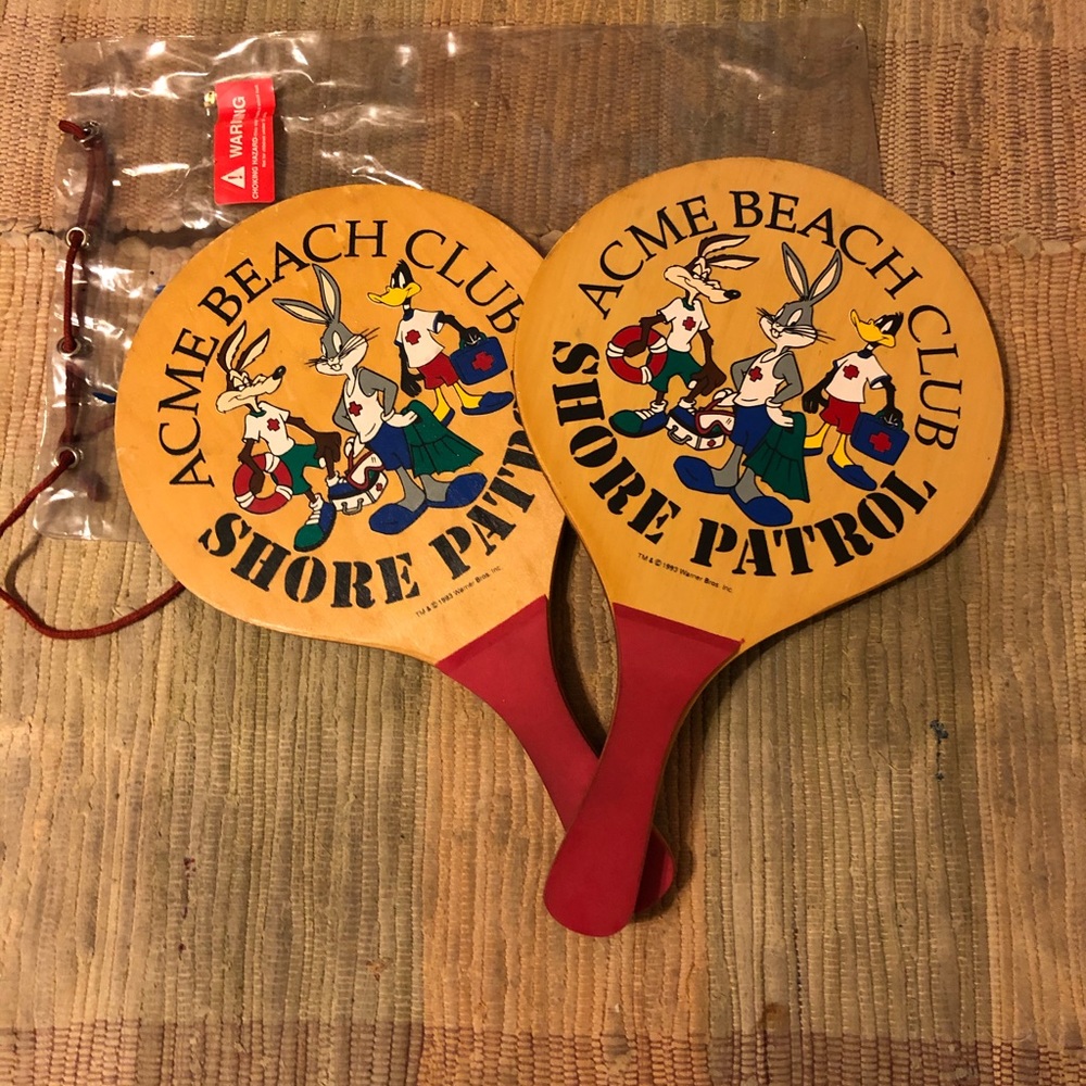 Vintage looney tunes paddle ball paddles
